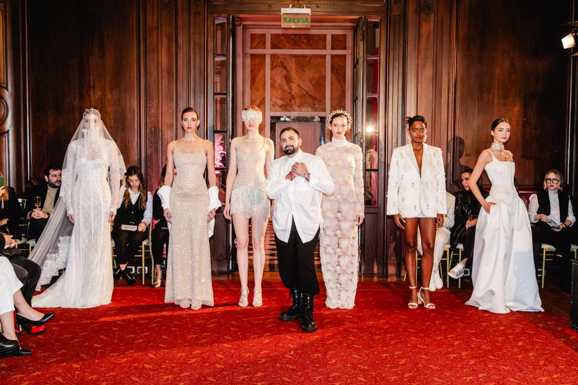 Pasarela Diego Lopez.