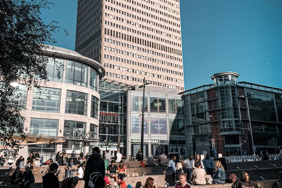 Hammerson to raise up to 190 million pounds to fund Manchester Arndale acquisition