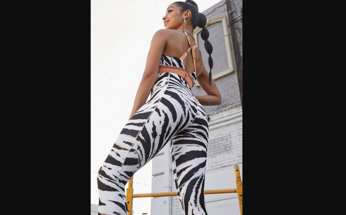 In Bildern: die neue Liza Koshy for Fabletics Activewear-Kollektion