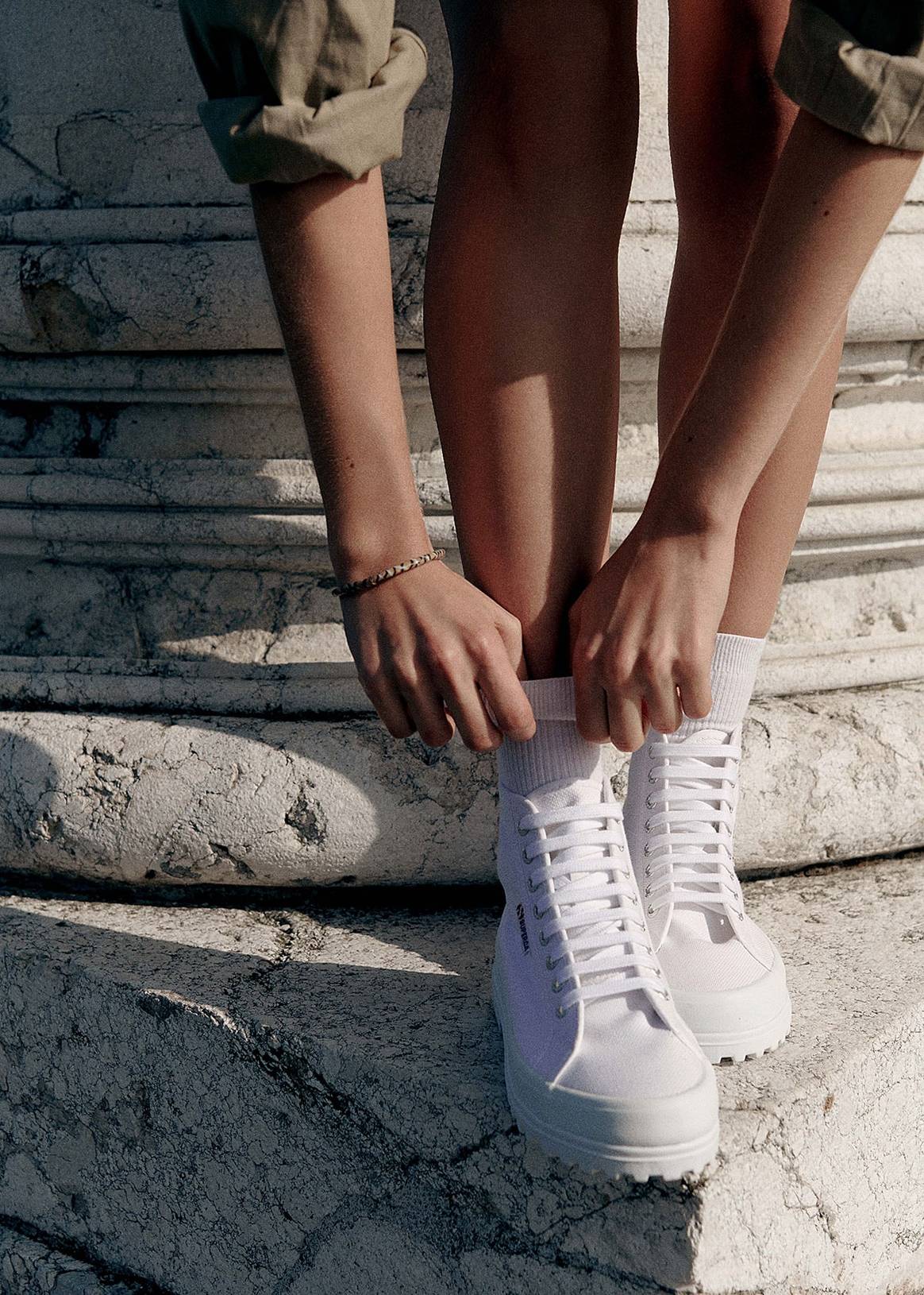 Turijns cultlabel Superga brengt verkwikkende hommage aan Italiaanse heritage