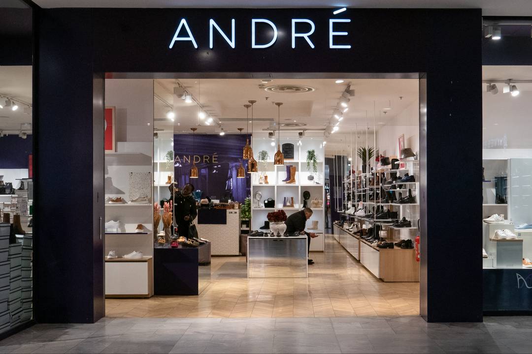 Magasin André en France.