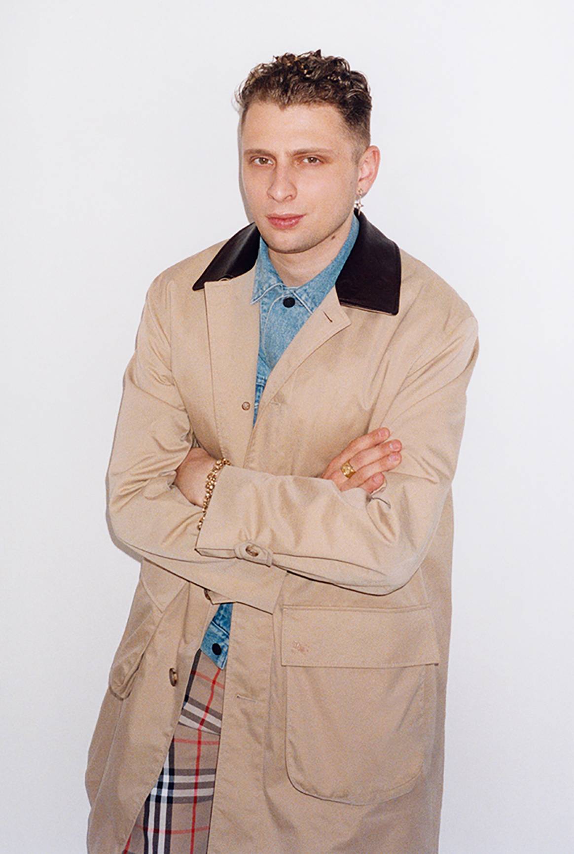 Photo Credits: Colección cápsula Supreme / Burberry SS22.