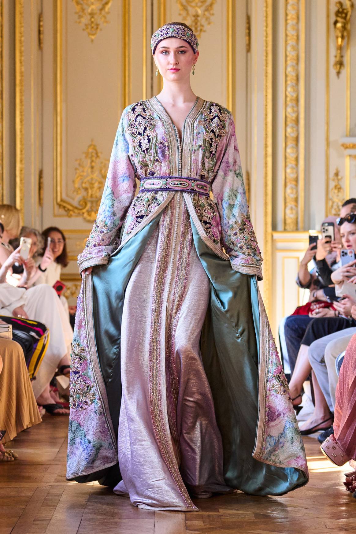 Maison de Couture HC FW25/ Look 1