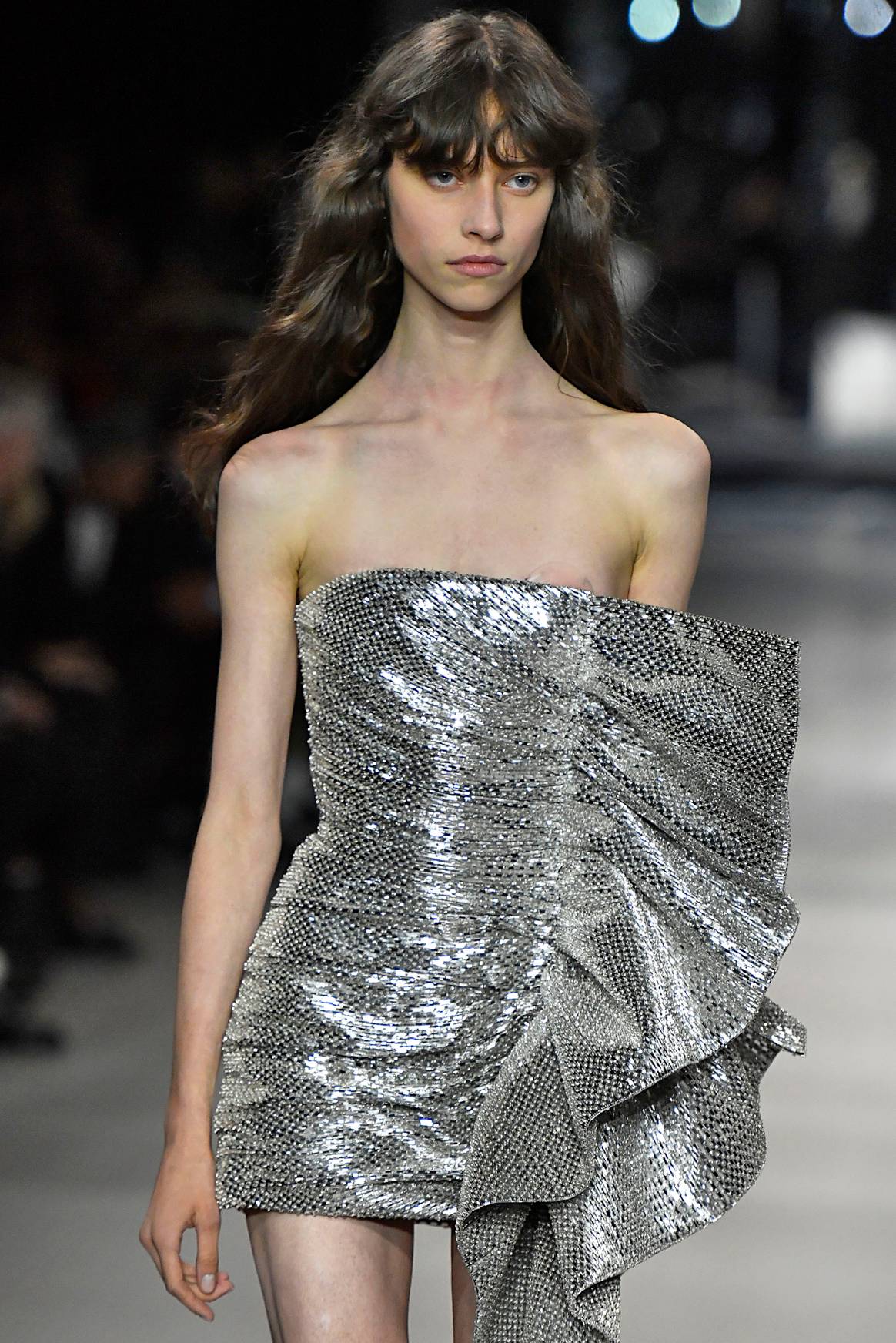 Debütshow von Hedi Slimane: Prom Queens und Rockstars für Celine