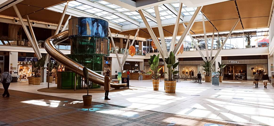 Photo Credits: Centro comercial Espacio Torrelodones, Madrid.