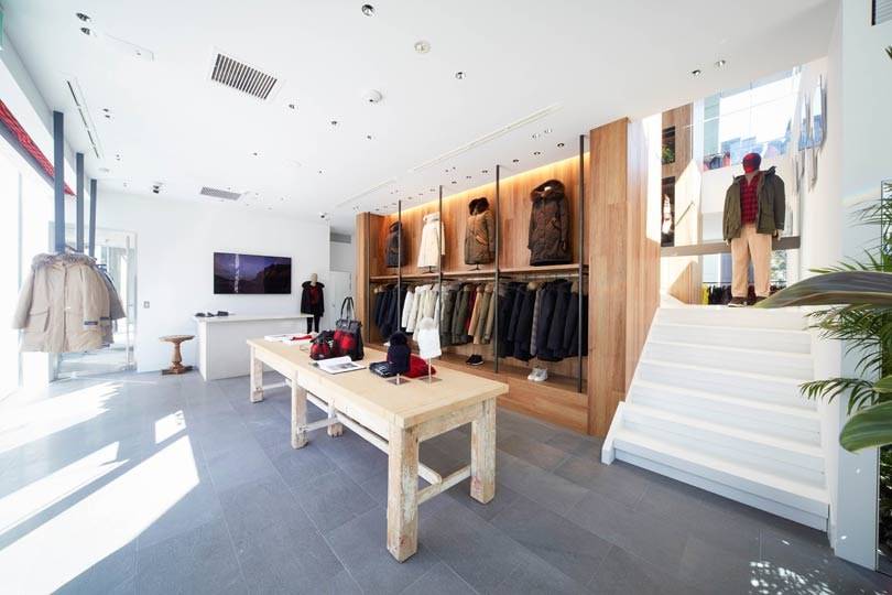 Zien: Woolrich opent flagshipwinkel in Aoyama , Japan