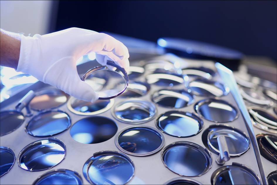 EssilorLuxottica,  i ricavi  in aumento del 7,3% nel Q1