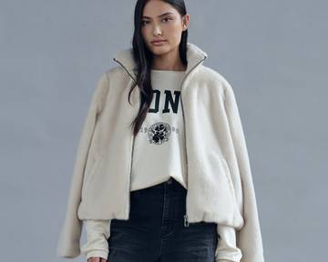 Company Profile header Street One