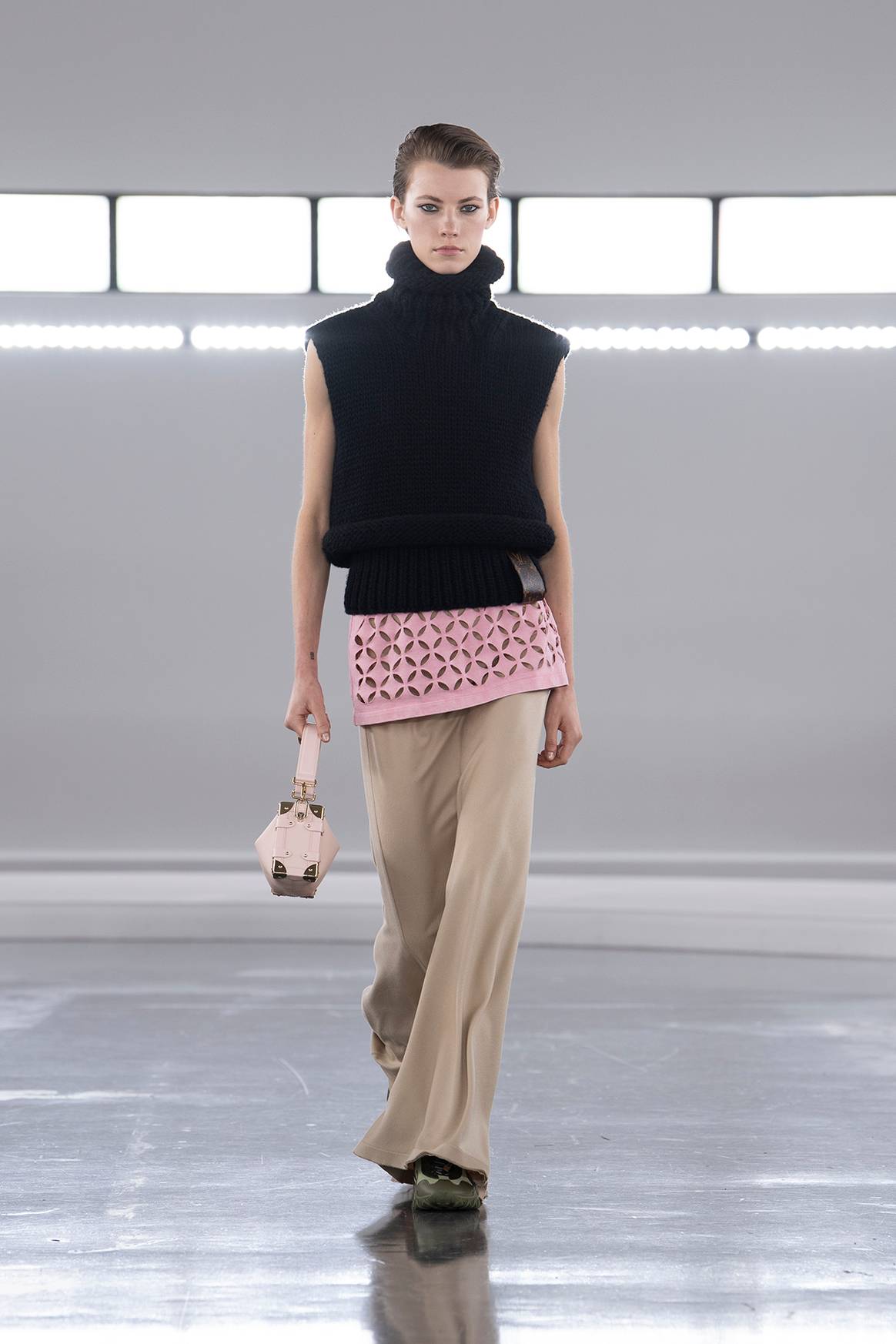 Louis Vuitton, colección “Voyager” Prefall 2024.