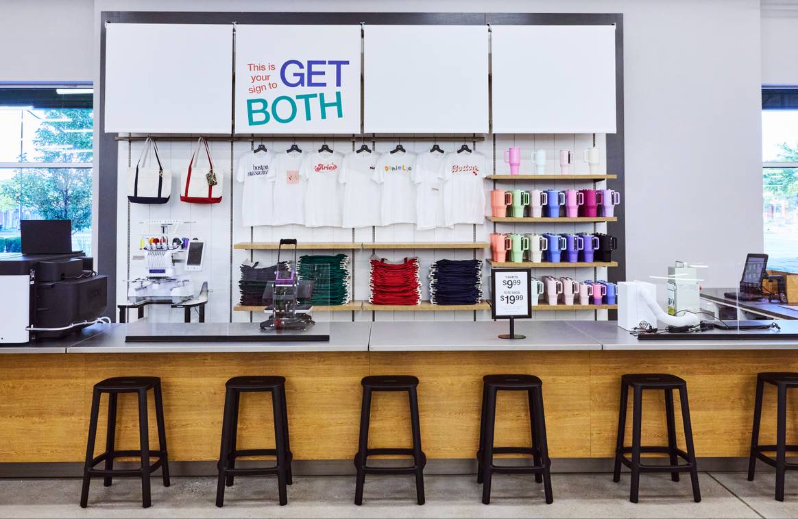 DSW Framingham store revamp. Customisation station. ‘Let Us Surprise You’ brand refresh.