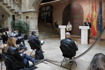 La Comunidad Valenciana amplía horarios comerciales y reabre la hostelería