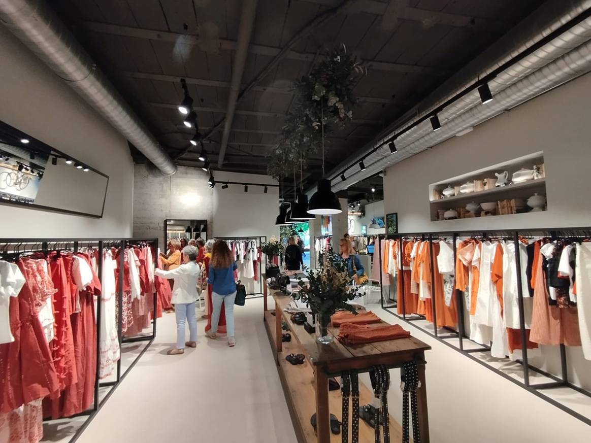 Tienda de Renatta&go en el número 2 de la avenida del Gran Capitán de Córdoba (España).