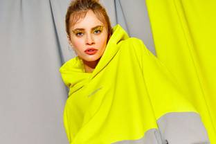Monochrome и Pantone выпустили совместную коллекцию в цветах 2021 года