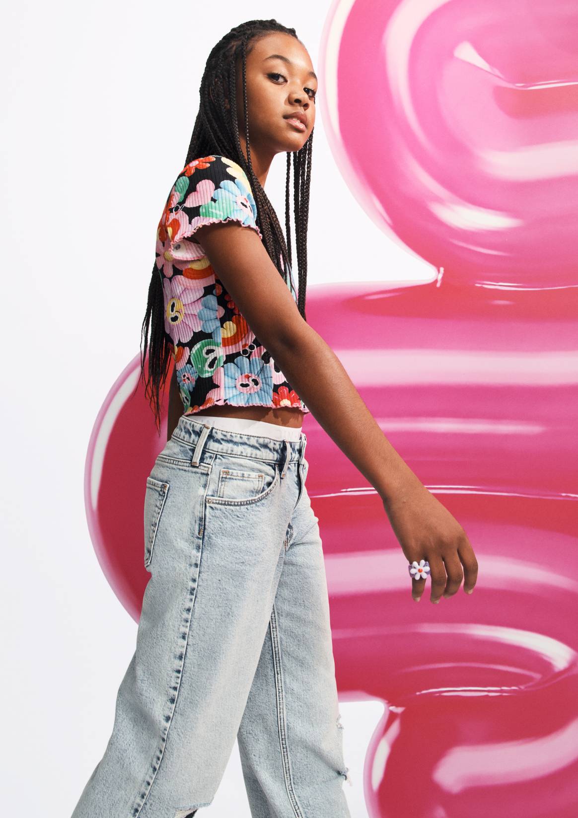 H&M werkt samen met Nederlandse 3D-ontwerper aan kindercollectie. Beeld: H&M