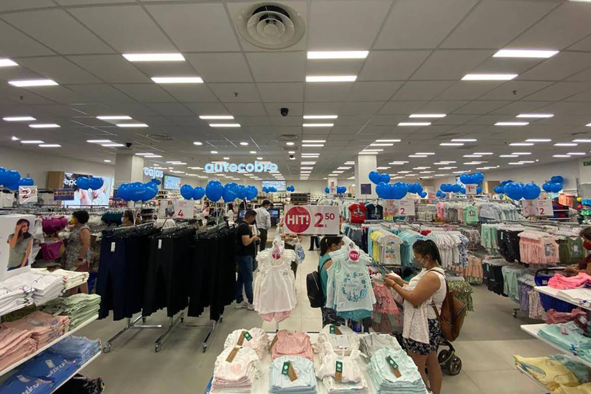 Photo Credits: Nueva tienda Pepco en el centro comercial Parque Almenara de Lorca, Murcia. C. C. Parque Almenara, página oficial de Facebook.