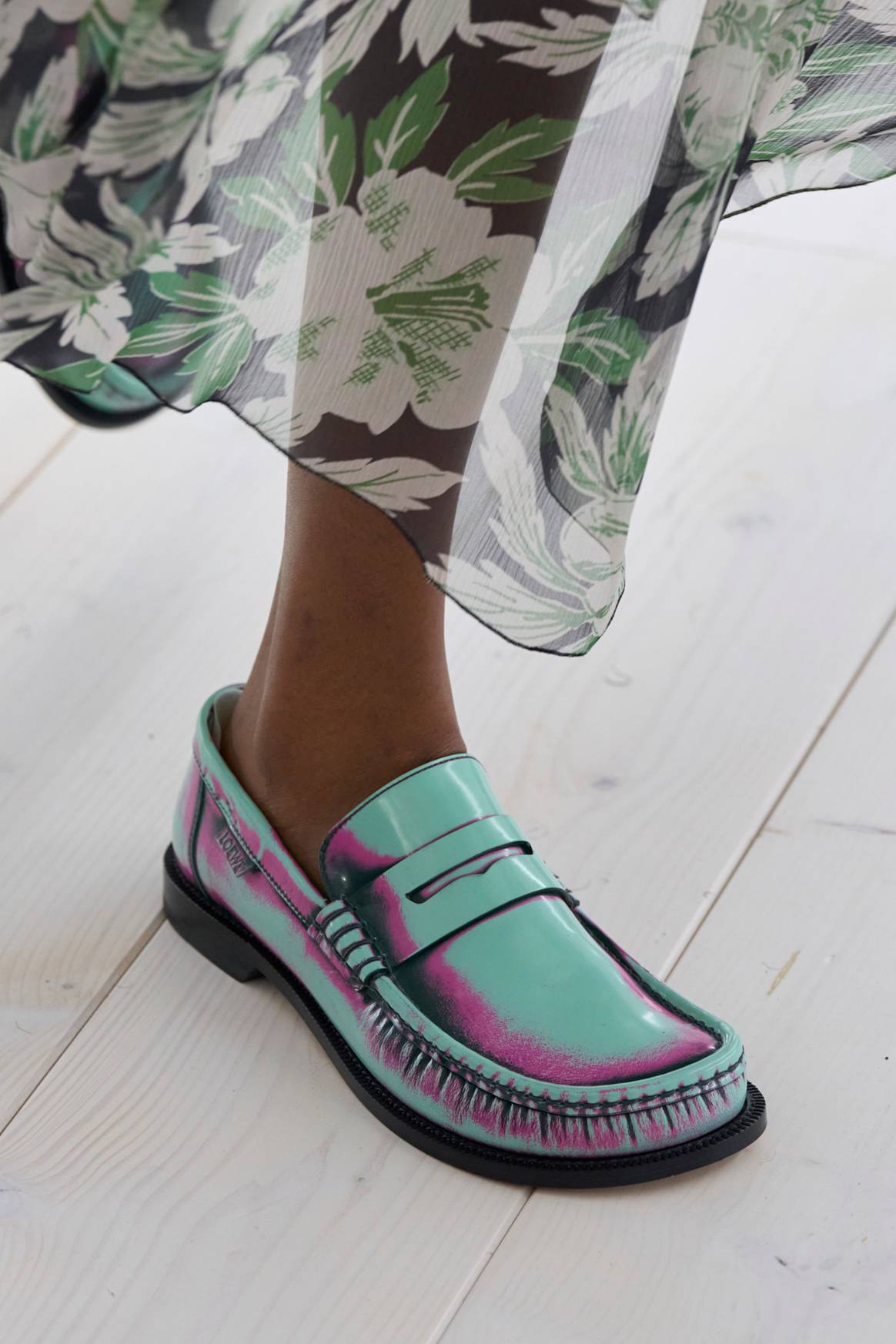 Credits: Loewe SS25/©Launchmetrics/spotlight