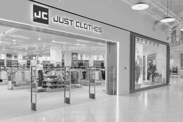 Just Clothes выходит на рынок Екатеринбурга 