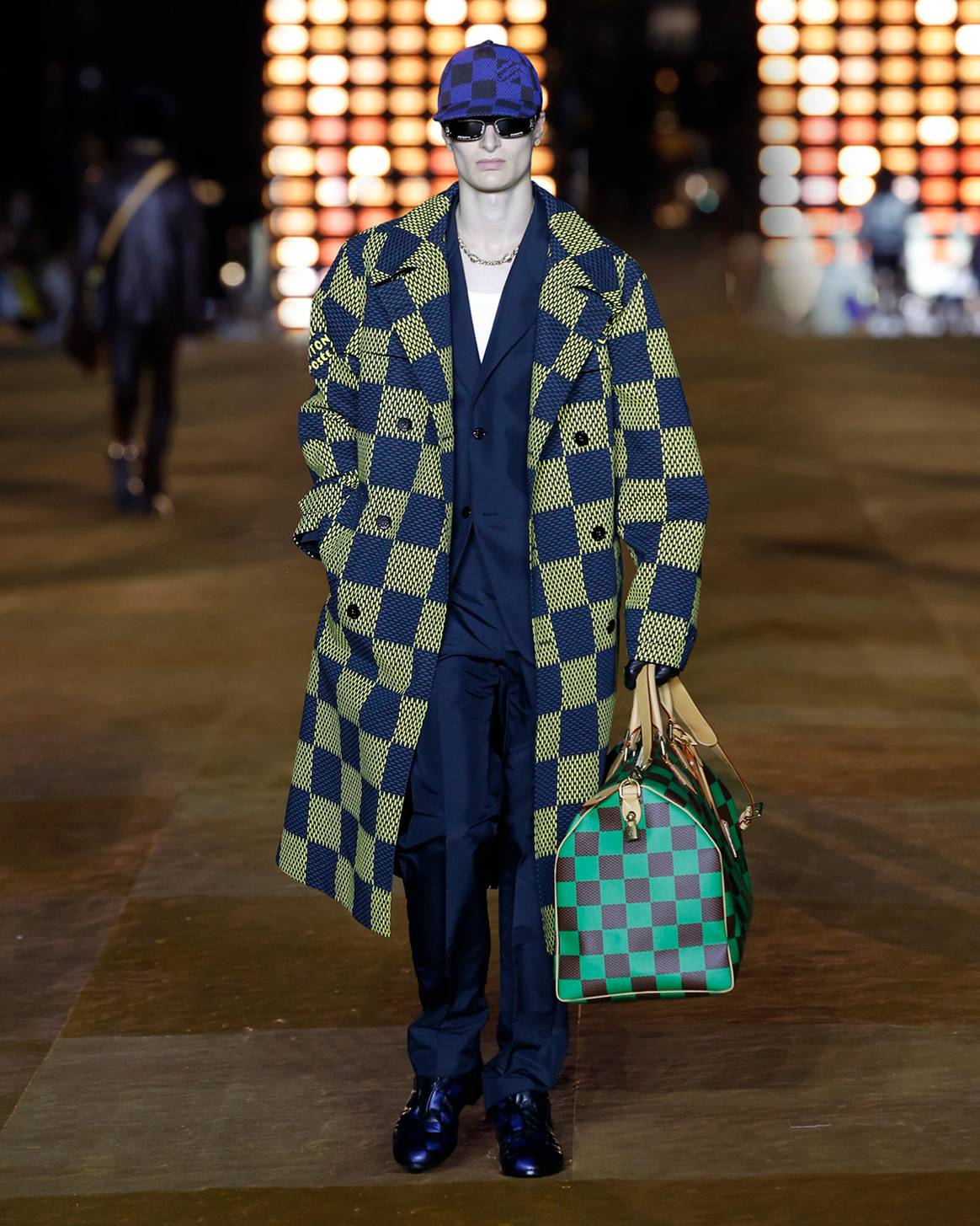 Het debuut van Pharrell Williams voor Louis Vuitton. Beelden via Louis Vuitton