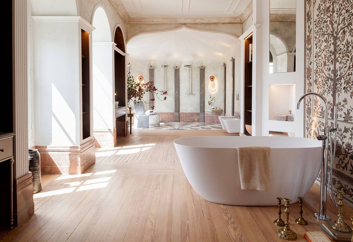 Photo Credits: Casa Decor. Espacio Strohm Teka “InspiraciOHM 180º”, con piezas de la línea de hogar Scalpers Home.