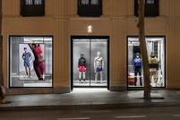 On abre su primera tienda en España