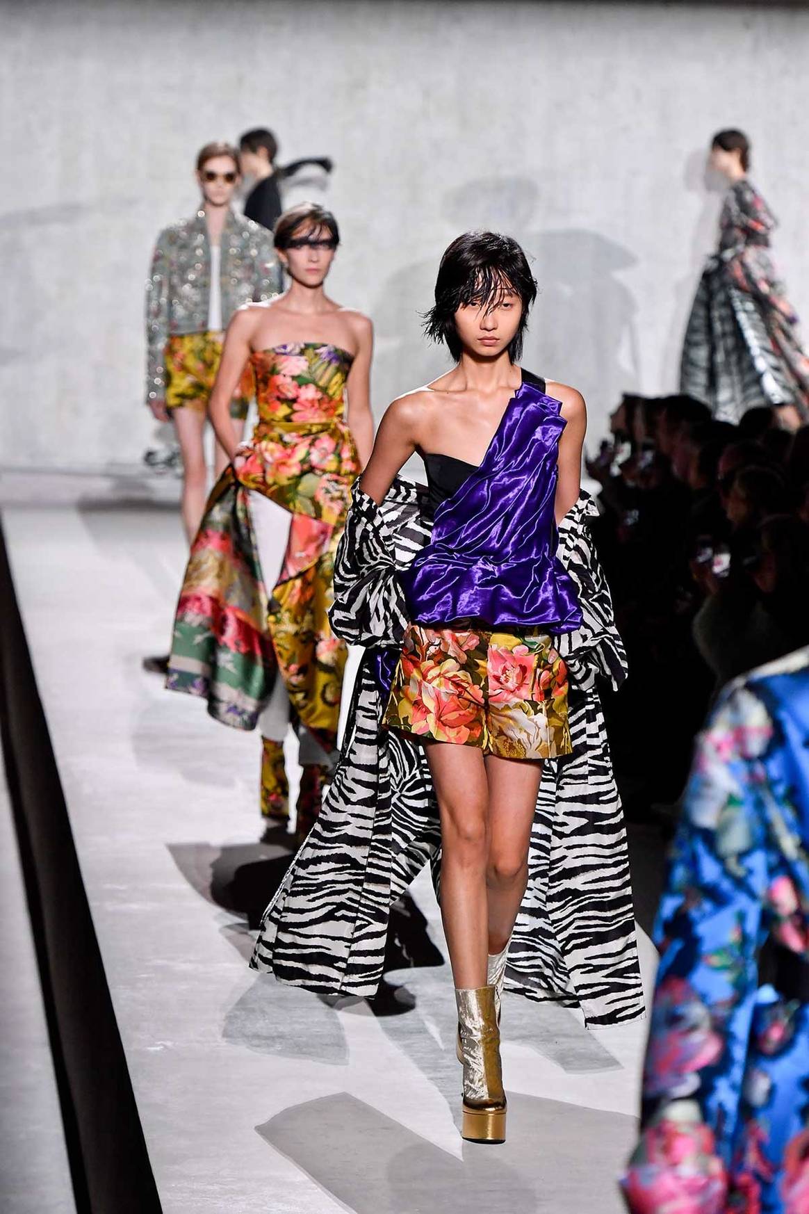 Beeld: Dries Van Noten SS20,
Catwalkpictures