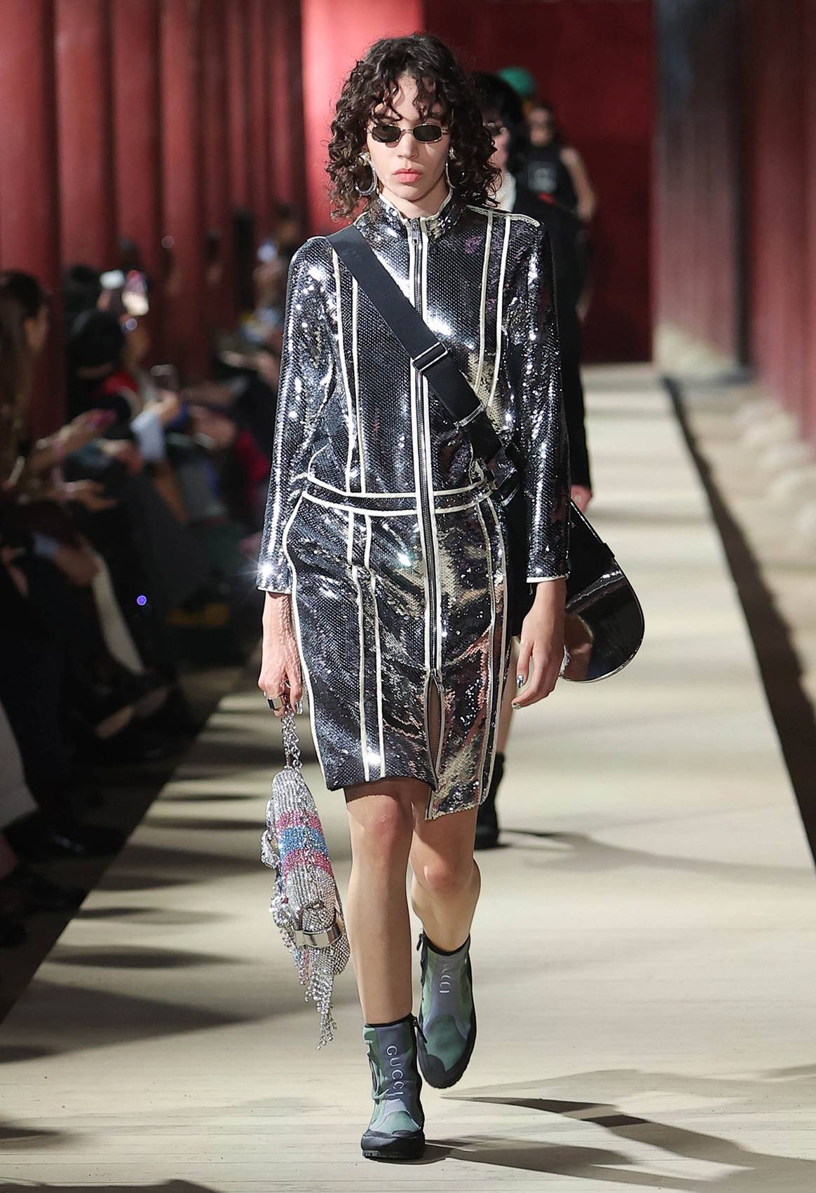 Photo Credits: Gucci, desfile de presentación en Seúl de la colección Crucero 2024. Fotografía de cortesía.
