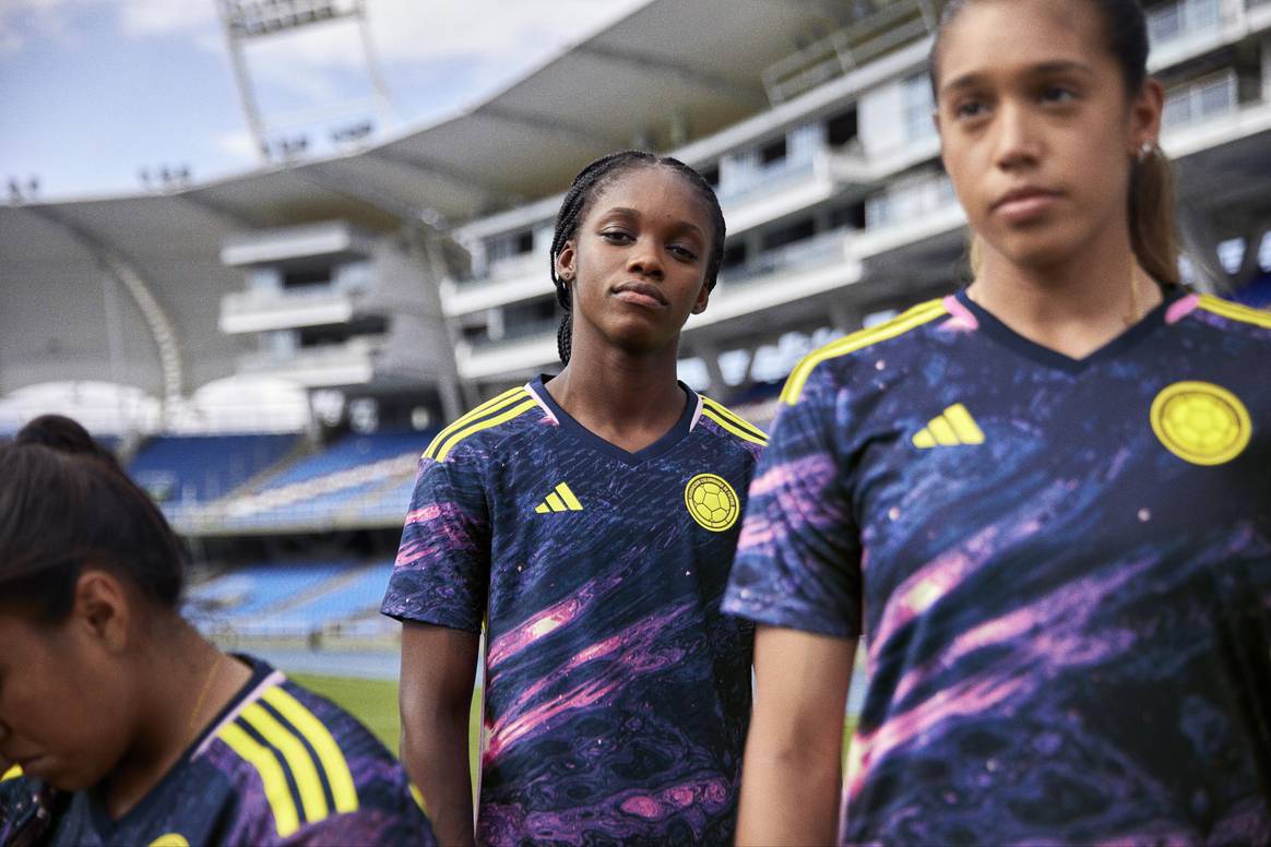 Camiseta de Colombia para la Copa Mundial Femenina de la FIFA 2023. Crédito: Adidas.