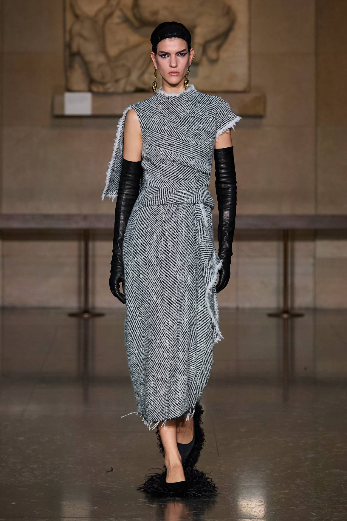 Erdem FW24/ Look 2