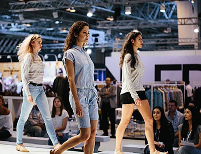 En image: Moda, le plus grand salon pour les acheteurs