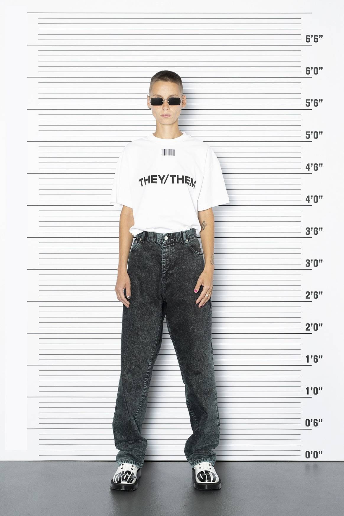 Sin logos, sin zapatillas y de aspiración genderless: Vetements lanza “Vtmnts”, su nueva firma de moda