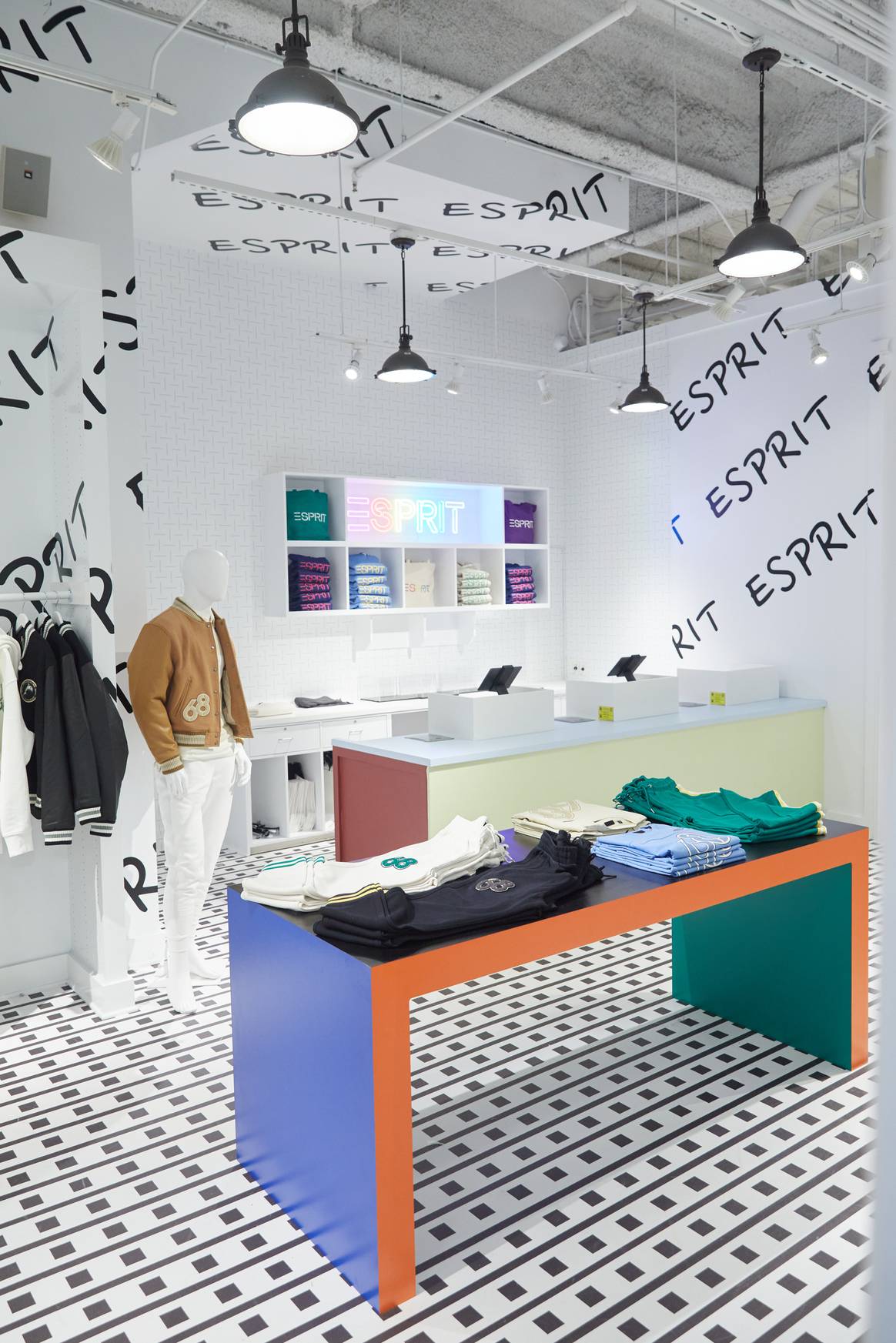 Beeld: Esprit, pop-up in Los Angeles
