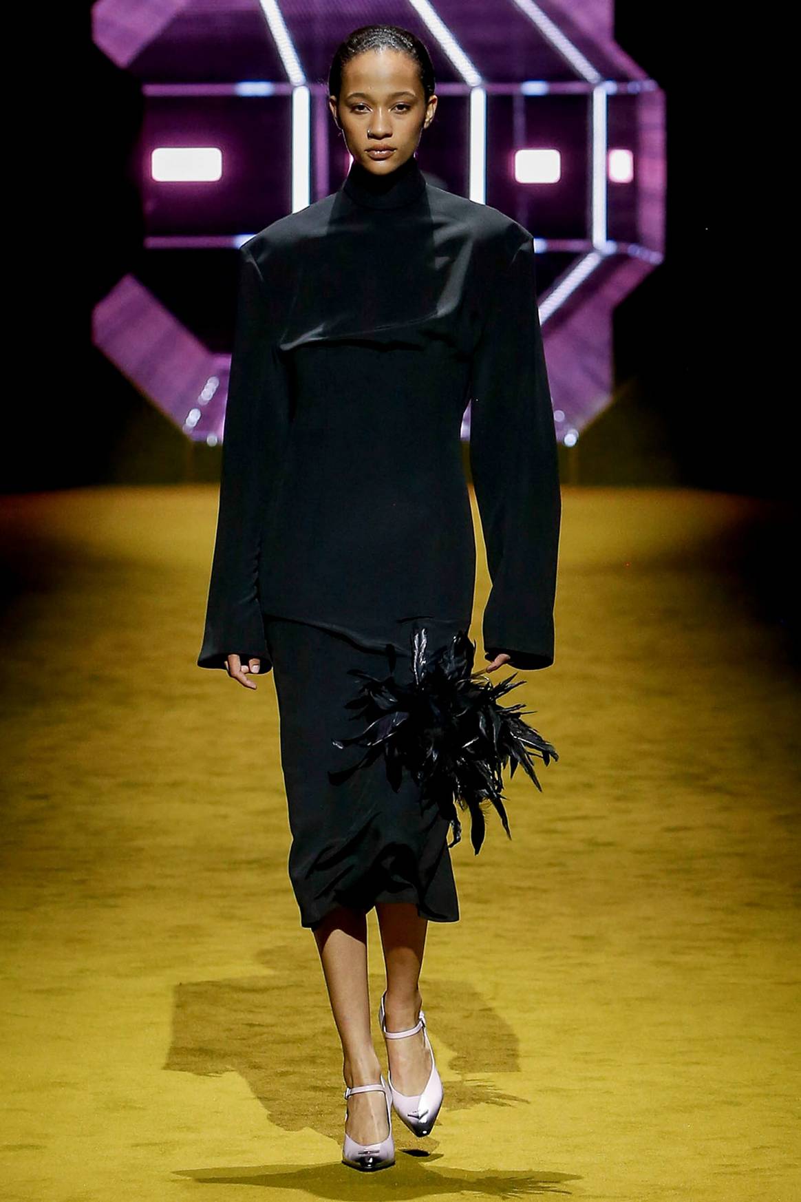 Photo Credits: Prada, colección para mujer para la temporada Otoño/Invierno FW 2022 Womesnwear. Prada, página oficial.