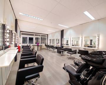 Company Profile header Nederlandse Beautyschool