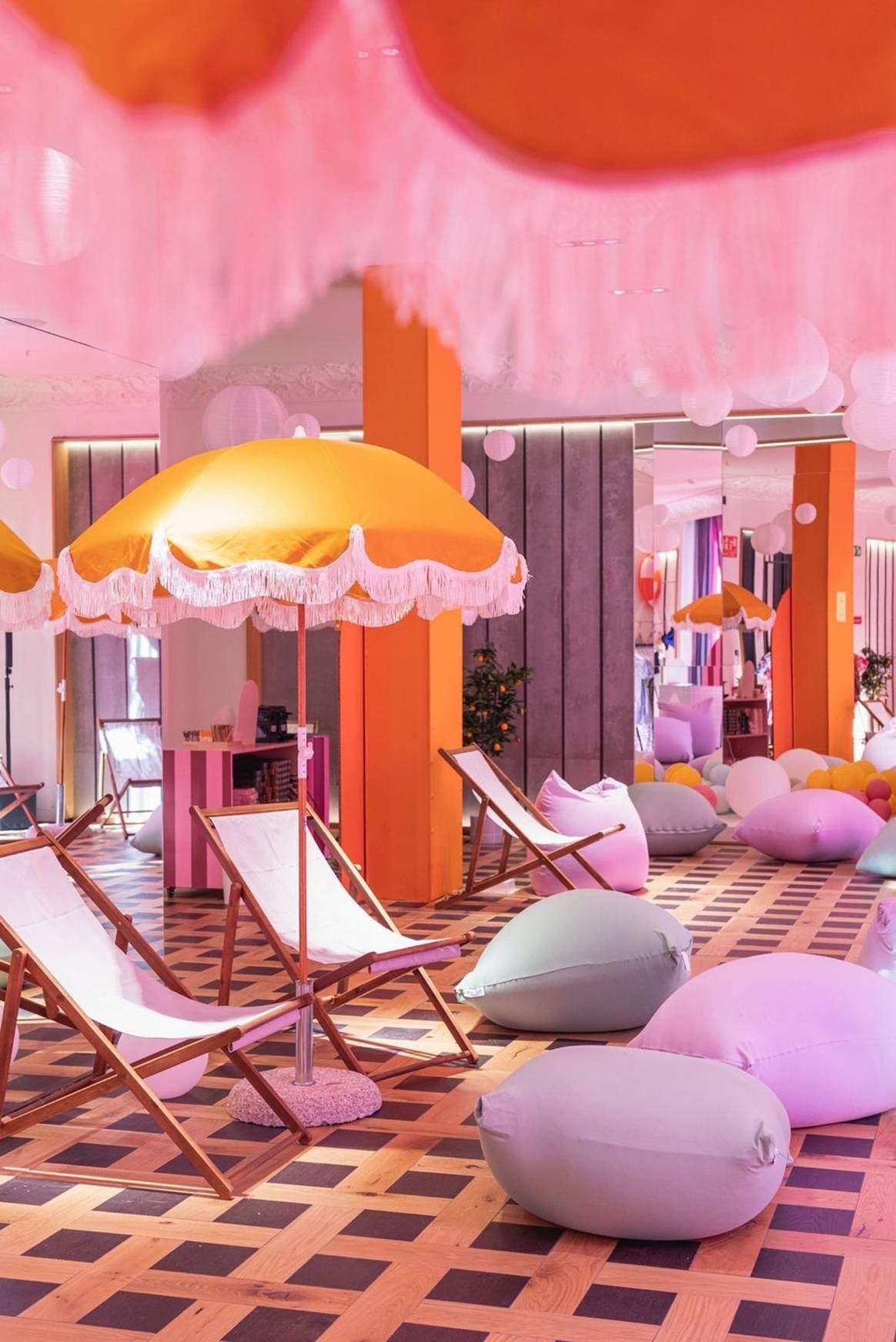 Photo Credits: Tienda efímera “Summer Oasis” de Shein y Klarna en Barcelona.
