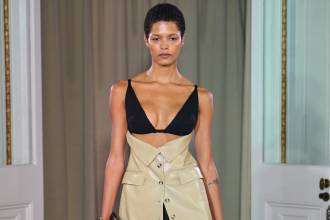 Video: Nanushka Lente/Zomer 2026 catwalkshow