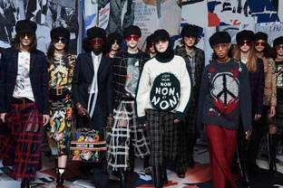 Steps to breaking into the fashion industry