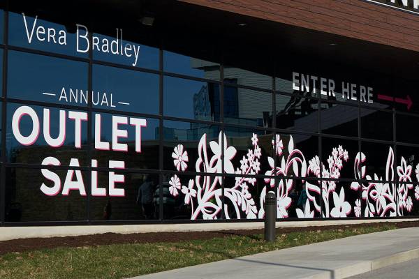 Vera Bradley reports ‘disappointing’ Q1, CEO to exit