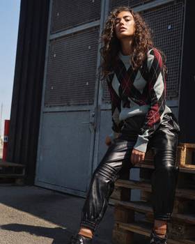 Collection image Noisy may