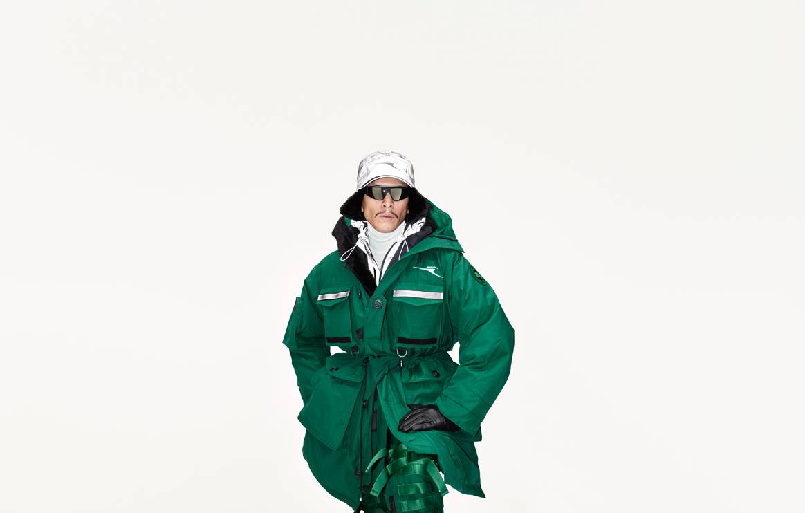 "Snow Goose by Canada Goose"-Kapsel Credits:  Canada Goose