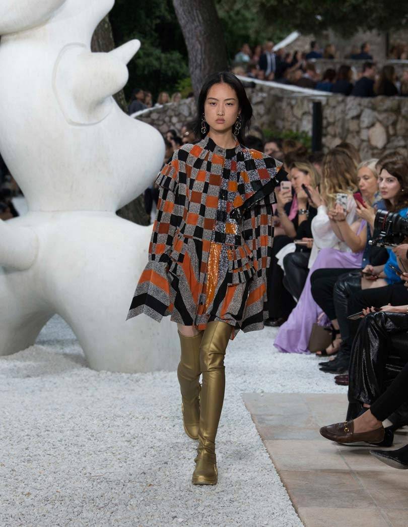 In Bildern: Die Cruise-Kollektionen 2019 von Gucci, Louis Vuitton und Dior