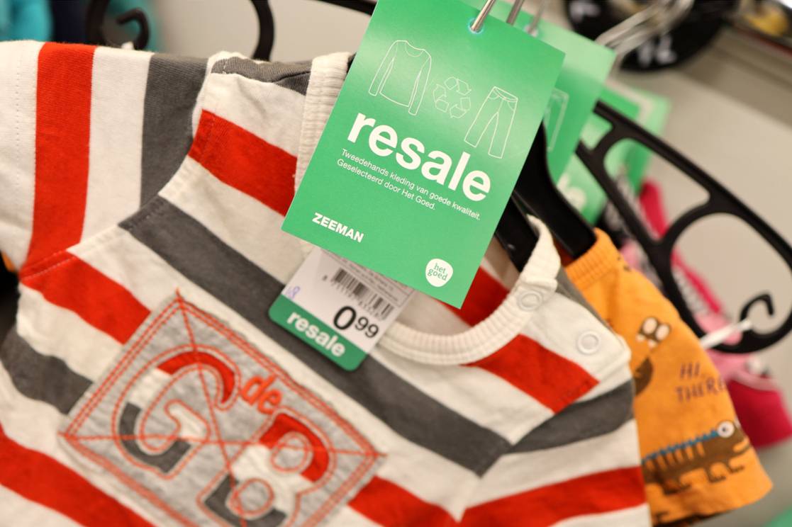 Secondhand clothing for sale