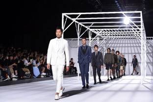 La Fashion Week de Tokio muestra su moda vanguardista pero poco lucrativa