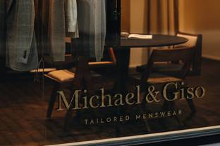 Eerste Belgische boetiek van ‘slow tailors’ Michael & Giso opent in Antwerpen