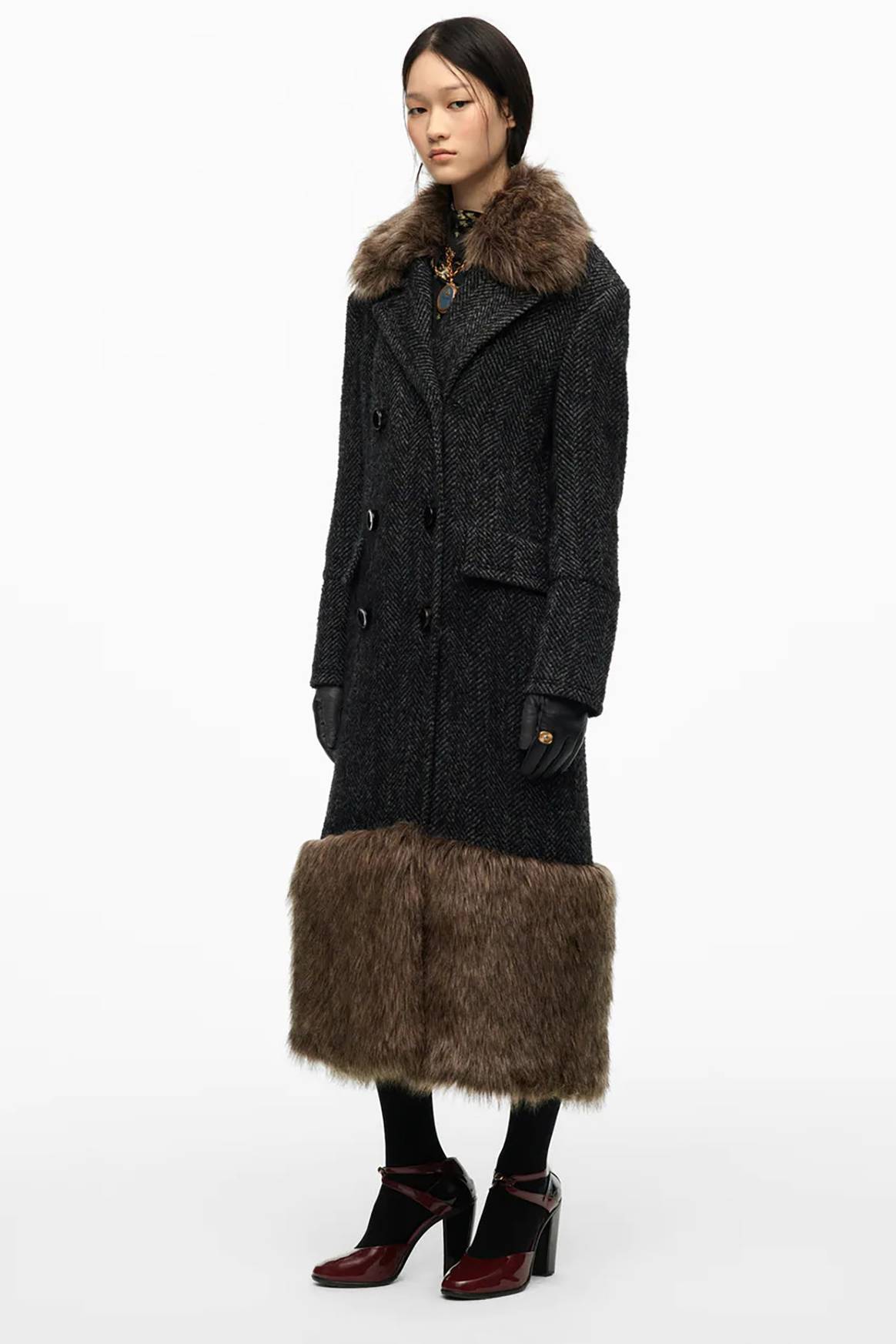 Photo Credits: “Fabulous!” Studio Collection. Zara, página oficial.