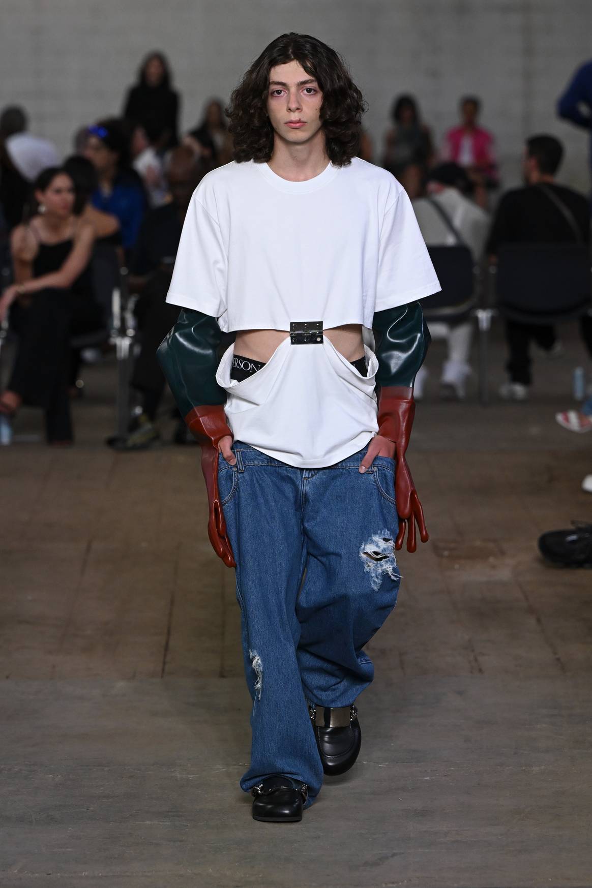 SS23 JW Anderson. Beeld via JW Anderson