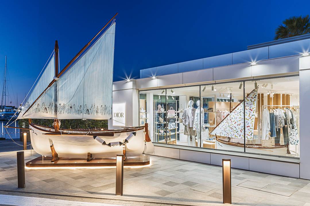 Tienda “resort” de Dior en Ibiza, para la temporada de Verano 2026.