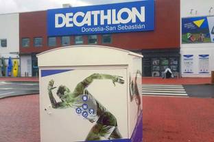 Decathlon firma un acuerdo con Koopera para dar una segunda vida a las prendas de ropa