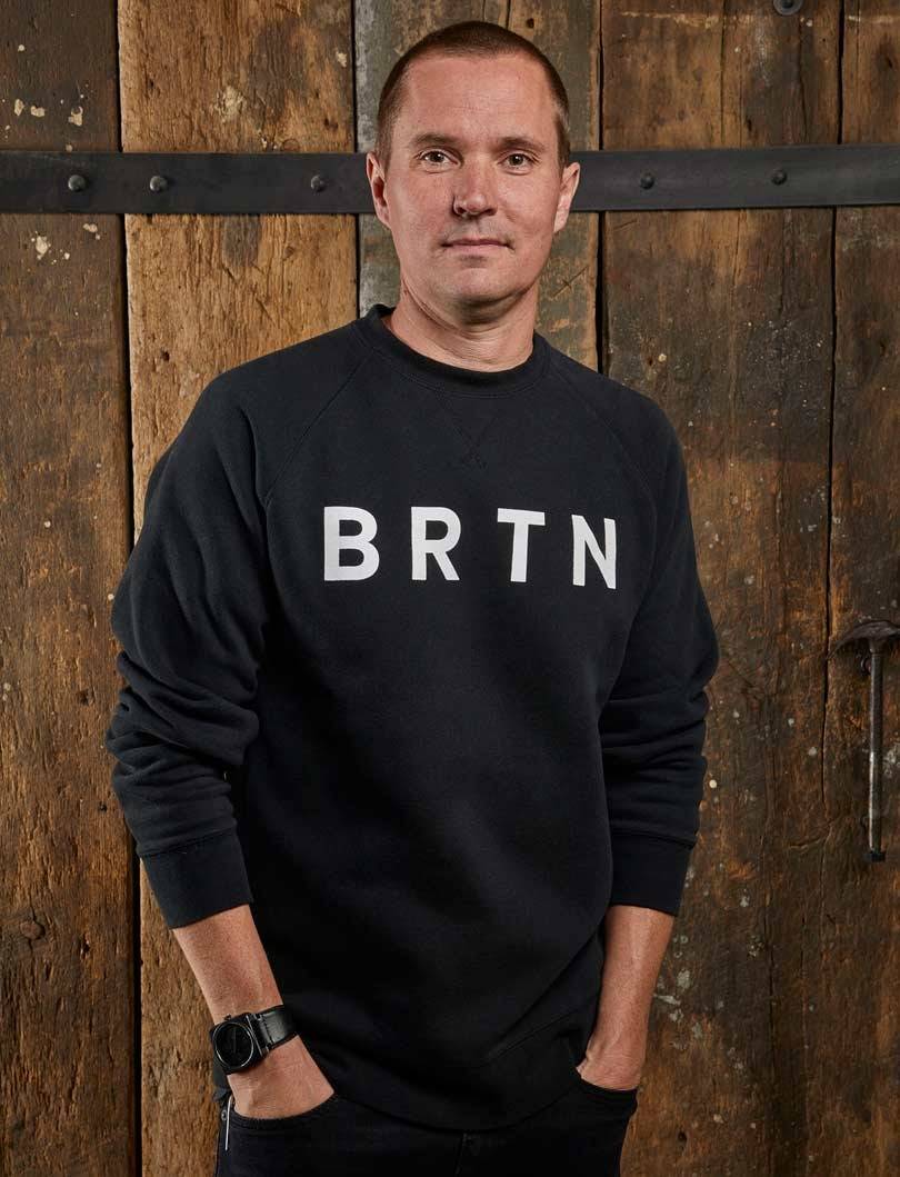 Burton Snowboards: CEO Donna Carpenter teilt sich Position mit John Lacy