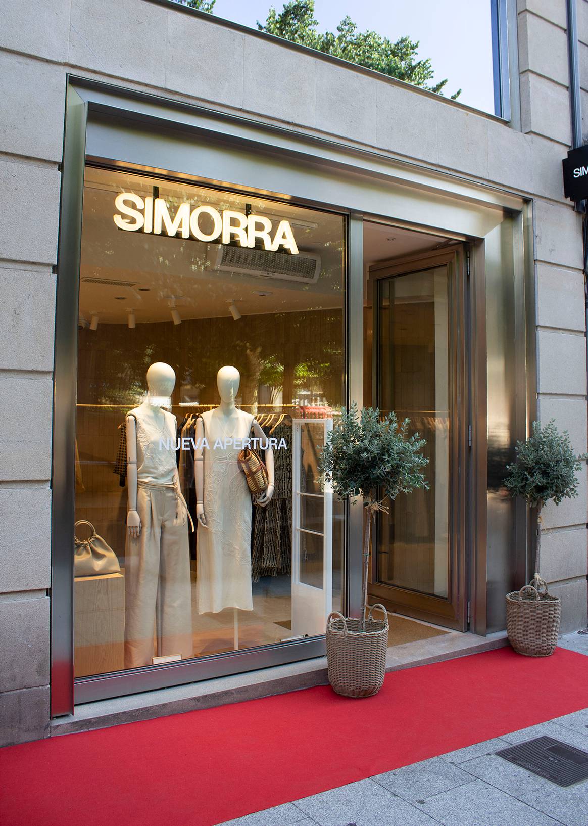 Tienda de Simorra en la rua Parque de San Lázaro de Orense (España).
