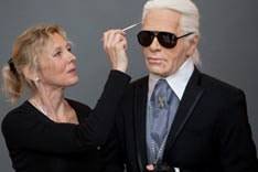 Wassen beeld Karl Lagerfeld